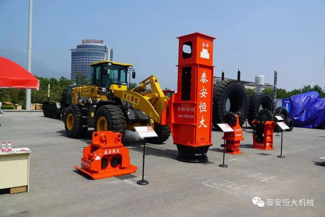 恒大機(jī)械喜獲“2017年度公路工程工法”優(yōu)秀工法獎 恒大機(jī)械喜獲“2017年度公路工程工法”優(yōu)秀工法獎